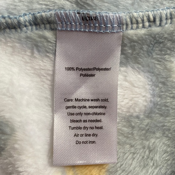 Daydream by Berkshire Home Cozy Hooded Robe - Picture 9 of 9